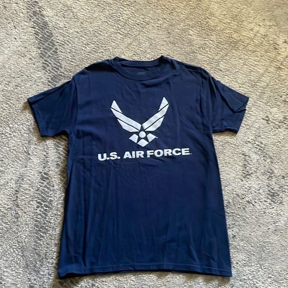 Ladies Armed Forces performance gear short sleeve navy t-shirt  Sz Medium